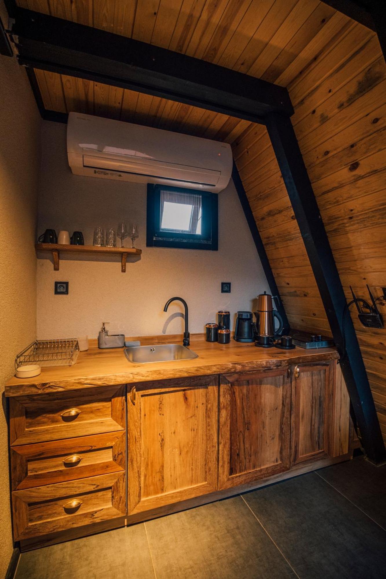 Karmatte Bungalow Kartepe Exteriör bild
